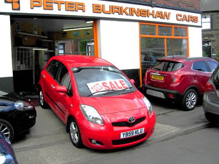 TOYOTA YARIS 1.3 Dual VVT-i TR